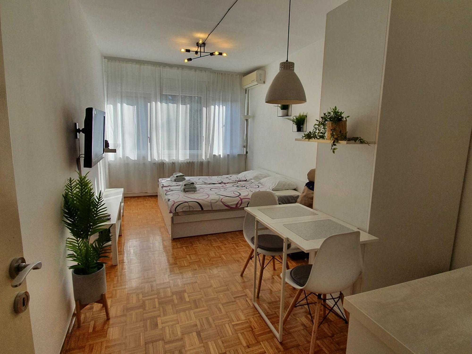 Stay In Apartments เบลเกรด ห้อง รูปภาพ