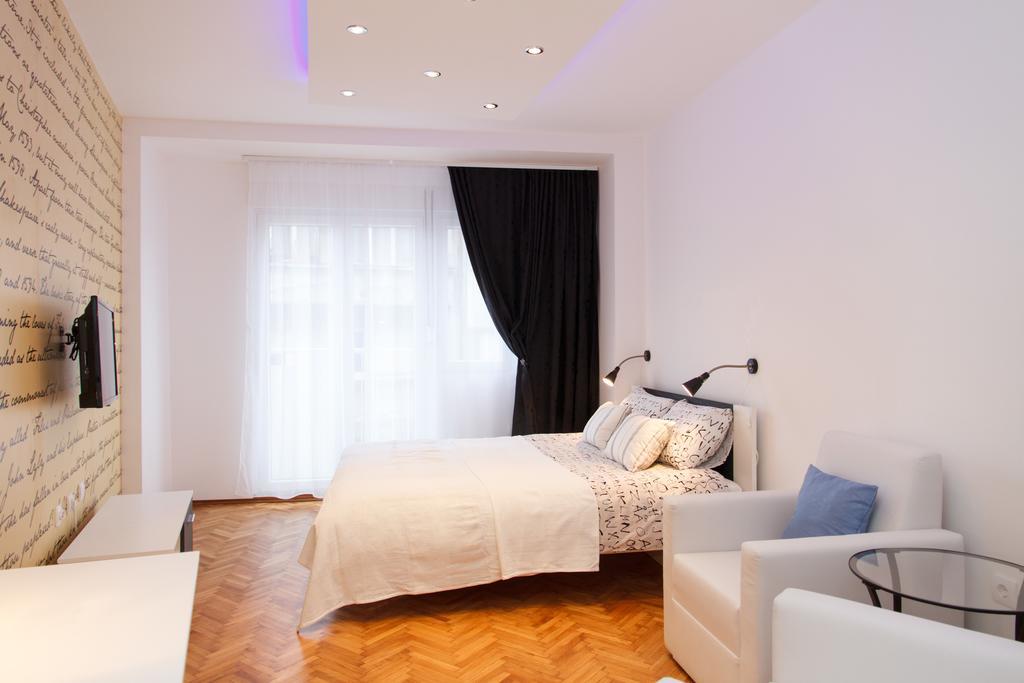 Stay In Apartments เบลเกรด ภายนอก รูปภาพ